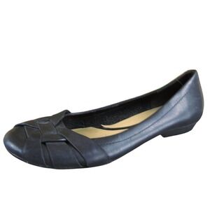 Naturalizer Maude Women's 7.5 Black Leather Flats Comfort Low Heel Classic